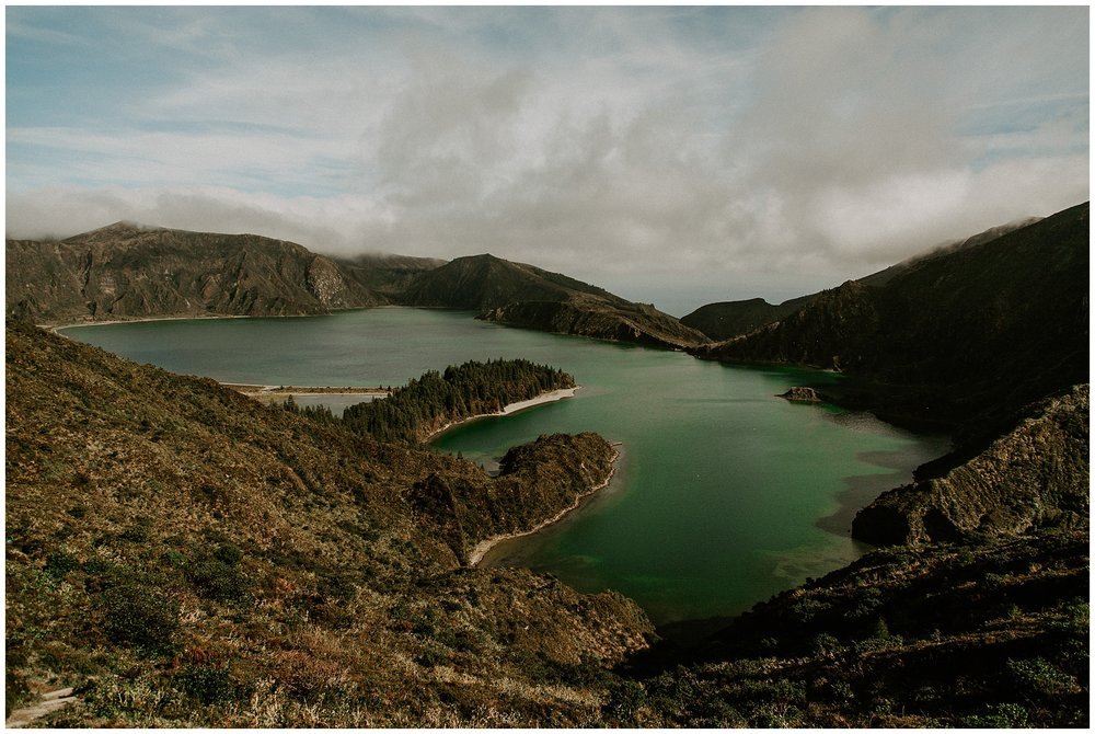 Adventure Session at Lagoa do Fogo São Miguel | Portugal Elopement Photographer | Rita + João