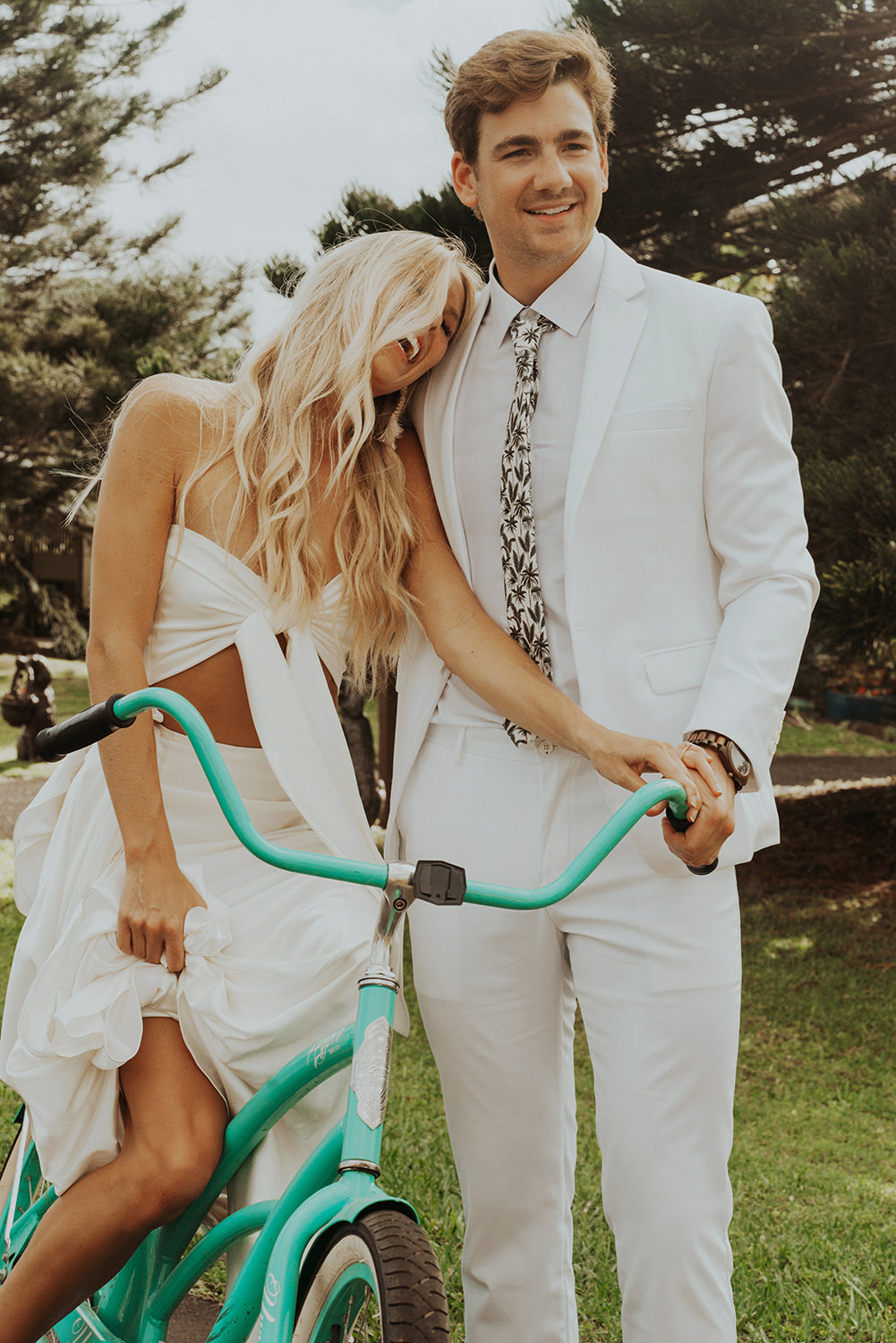 kauai-beach-elopement local hawaii elopement photographer